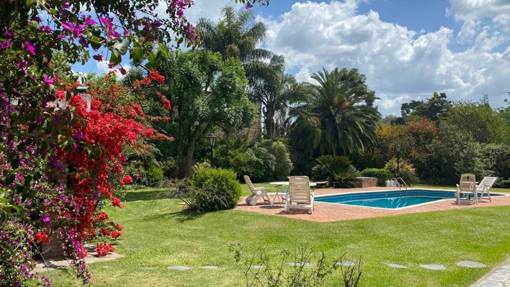 Ruda Lodge Exclusive Bed & Breakfast General Rodríguez Exterior photo